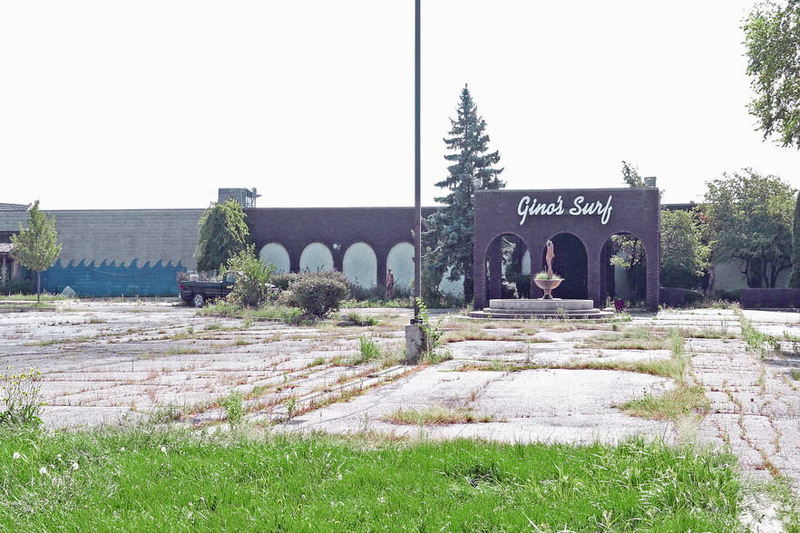 Ginos Surf (Luna Kai Tiki Bar) - From Web Listing (newer photo)